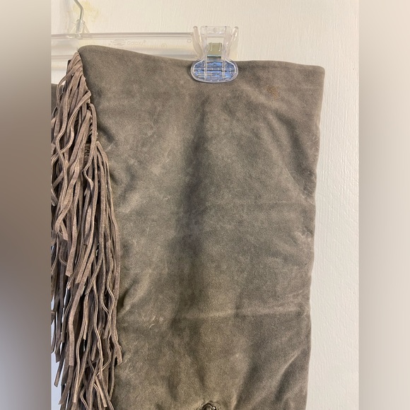 Scene - Picture 2 of 10